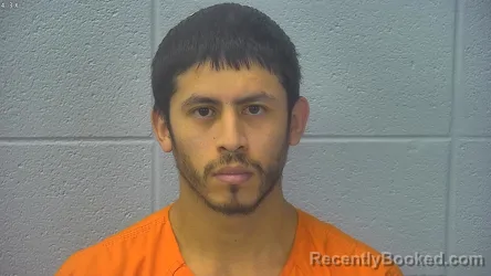 Mugshot of JESUS ALBERTO PEREZ-LOPEZ