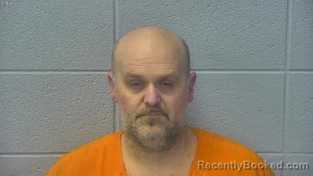 Mugshot of KENNETH RAY JR. GIDEON