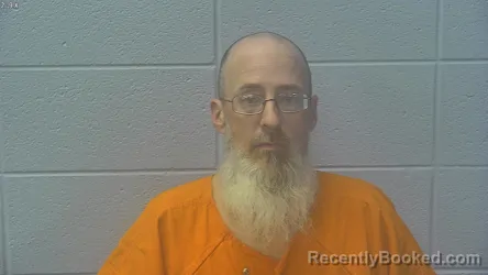 Mugshot of THOMAS WAYNE BEEKS booked in Dubois County, Indiana on June 12, 2026