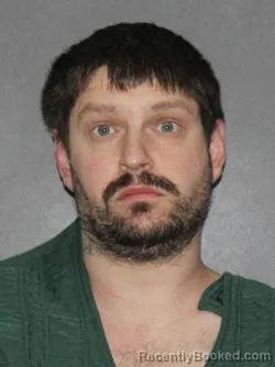 Mugshot of Dustin Harold Wise