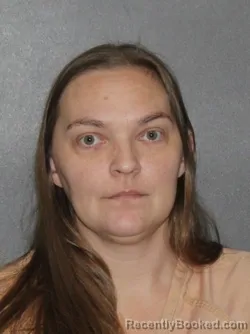 Mugshot of Courtney Reanne Fenner
