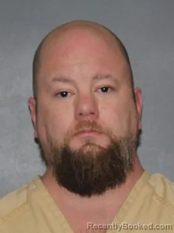 Mugshot of Jeremy M Seniff