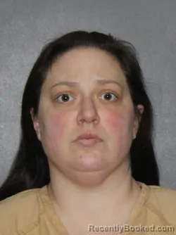 Mugshot of Linda Yvonne Robinson