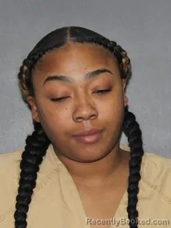 Mugshot of Myrakle Washington