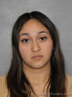 Mugshot of Xiomara Nevaeh Perez