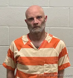 Mugshot of JUSTIN LEE BECK