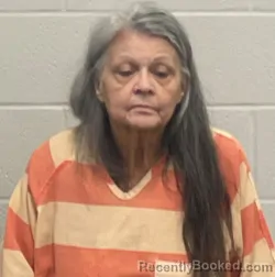 Mugshot of EDWINA ELAINE KUNTZMAN booked in Fulton County, Indiana on April 23, 2026