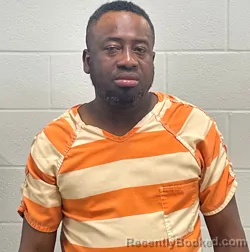Mugshot of EXEL ALVAREZ BATIZ booked in Fulton County, Indiana on May 10, 2026
