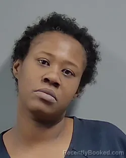 Mugshot of MARIAH BRIANNA MOORE