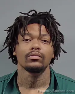 Mugshot of RODARIUS DESHAWN THOMAS