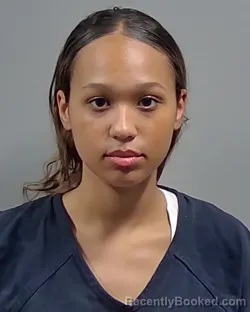 Mugshot of KIARA CHANELLE SANDERS