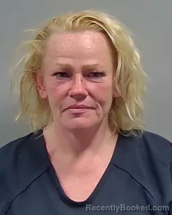 Mugshot of CRYSTAL RENAY JONES