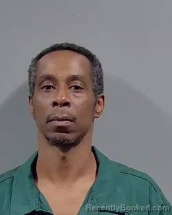 Mugshot of MARQUIS SERVILLE HOLMES