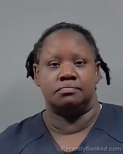 Mugshot of SHAKISKEA RENEE SHORTER