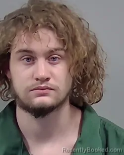 Mugshot of LANDON HUNTER MOONEY