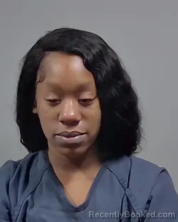 Mugshot of SHANIAH MARIE AUTREY booked in Escambia County, Florida on March 19, 2026