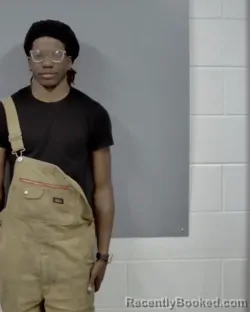 Mugshot of DAVONE LAMAR SAVAGE booked in Escambia County, Florida on March 23, 2026