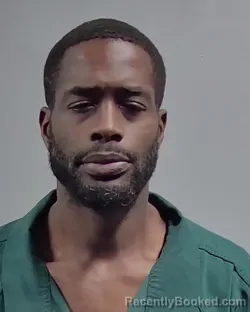 Mugshot of DEMARIO ANTOINE MIMS booked in Escambia County, Florida on March 31, 2026