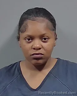 Mugshot of ZUHNIYAH LANISHAE CLARK booked in Escambia County, Florida on April 27, 2026