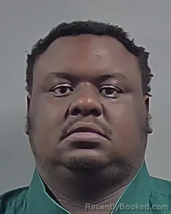 Mugshot of DAE'QUAN JABARI RICHARDSON booked in Escambia County, Florida on April 28, 2026