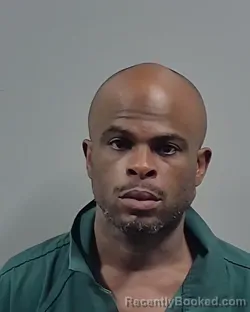 Mugshot of SHAUN DEMARIO ROLAND booked in Escambia County, Florida on May 20, 2026
