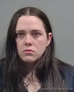Mugshot of SHELBY NICHOLE GREEN booked in Escambia County, Florida on May 21, 2026