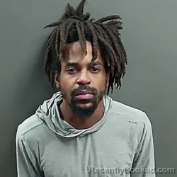 Mugshot of Terrence Bennett