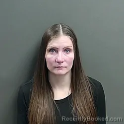 Mugshot of Cassie Moore