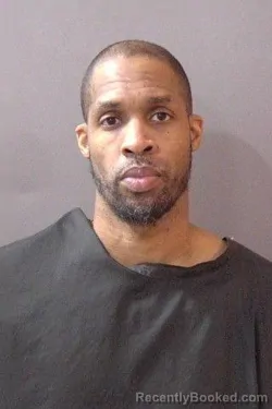 Mugshot of Justin Nathaniel Curry