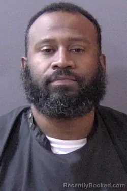 Mugshot of DeAngelo C Reed