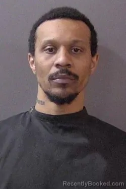 Mugshot of Julian Allan Junior Davis