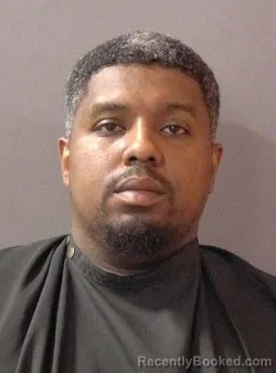 Mugshot of Robert Lamont Roberson booked in Hamilton County, Indiana on March 22, 2026