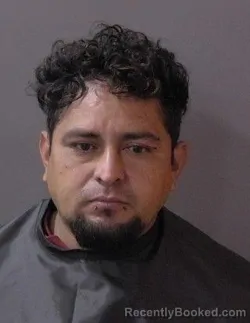 Mugshot of Ermes Anibal Mangandi Perla booked in Hamilton County, Indiana on May 30, 2026