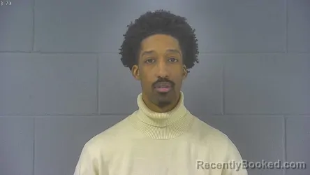 Mugshot of RAPHAEL LEAMONT SMITH