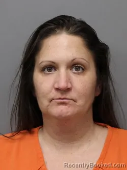 Mugshot of ALYSSA MARIE PAYTON booked in Hendricks County, Indiana on March 18, 2026