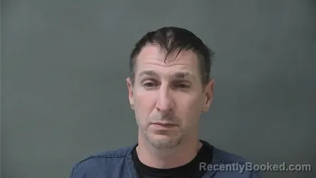 Mugshot of MATTHEW BRIAN POPP