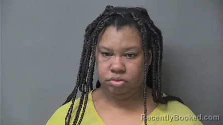 Mugshot of KEYONNA QUINSHAYNE MADDOX booked in Howard County, Indiana on March 26, 2026