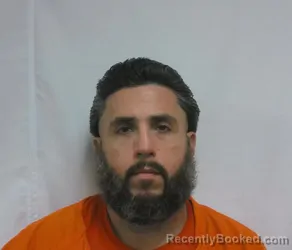 Mugshot of ROBERTO VICENTE SOTO