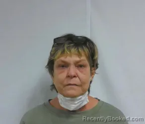 Mugshot of TERRI LYNN KINLAW