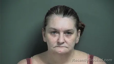 Mugshot of DANIELLE MARIE SHIDELER