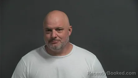 Mugshot of BENJAMIN T HISE booked in Knox County, Indiana on April 11, 2026