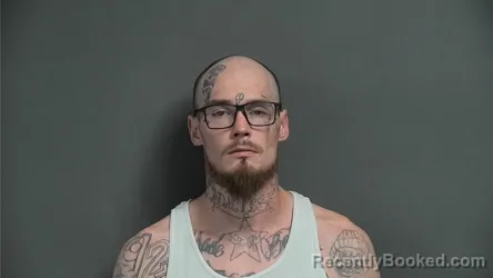 Mugshot of JOHNATHAN ELIAS GLICK booked in Knox County, Indiana on May 26, 2026