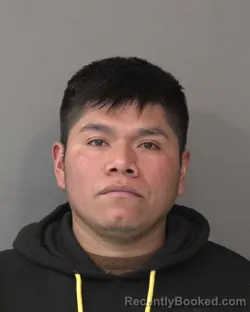 Mugshot of CARLOS K LOPEZ HERNANDEZ