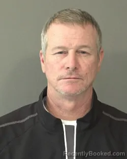 Mugshot of JASEN CARL HOBSON