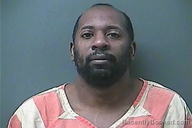 Mugshot of LARRY DUNCAN