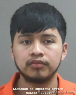 Mugshot of CARLOS HUGO PEREZ MENDEZ