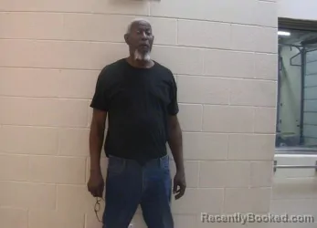 Mugshot of BARRY LYNN MCCARTER