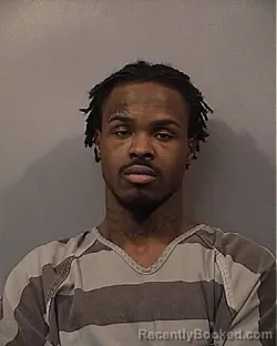 Mugshot of AKEEM SHAVAUGHN CARPENTER booked in Lake County, Indiana on April 21, 2026