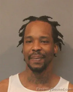 Mugshot of DEANDRE LAMAR LACY