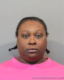 Mugshot of EBONIE ZAYVONE BYERS booked in Lake County, Indiana on April 27, 2026